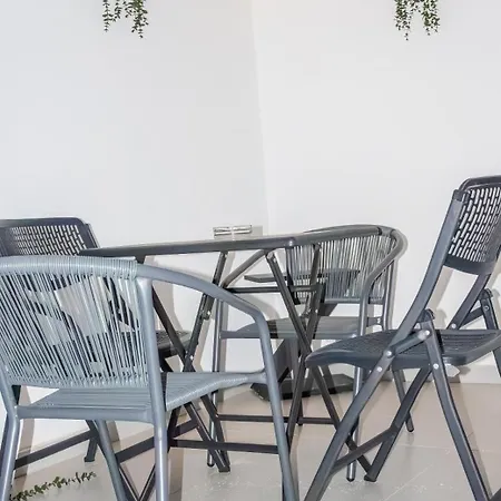 K-apartments Managed By Quattro Forze Group Апартаменти Ларнака