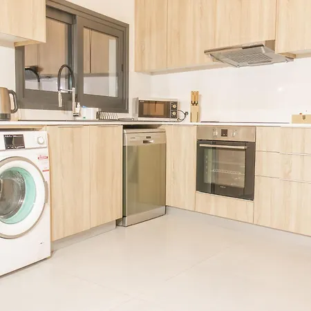 K-apartments Managed By Quattro Forze Group * Ларнака